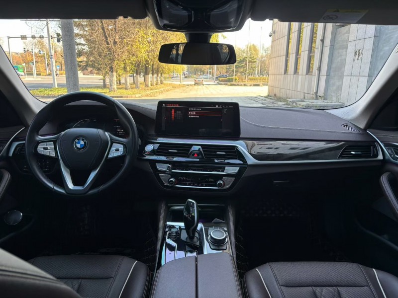 吉林22年宝马5系4