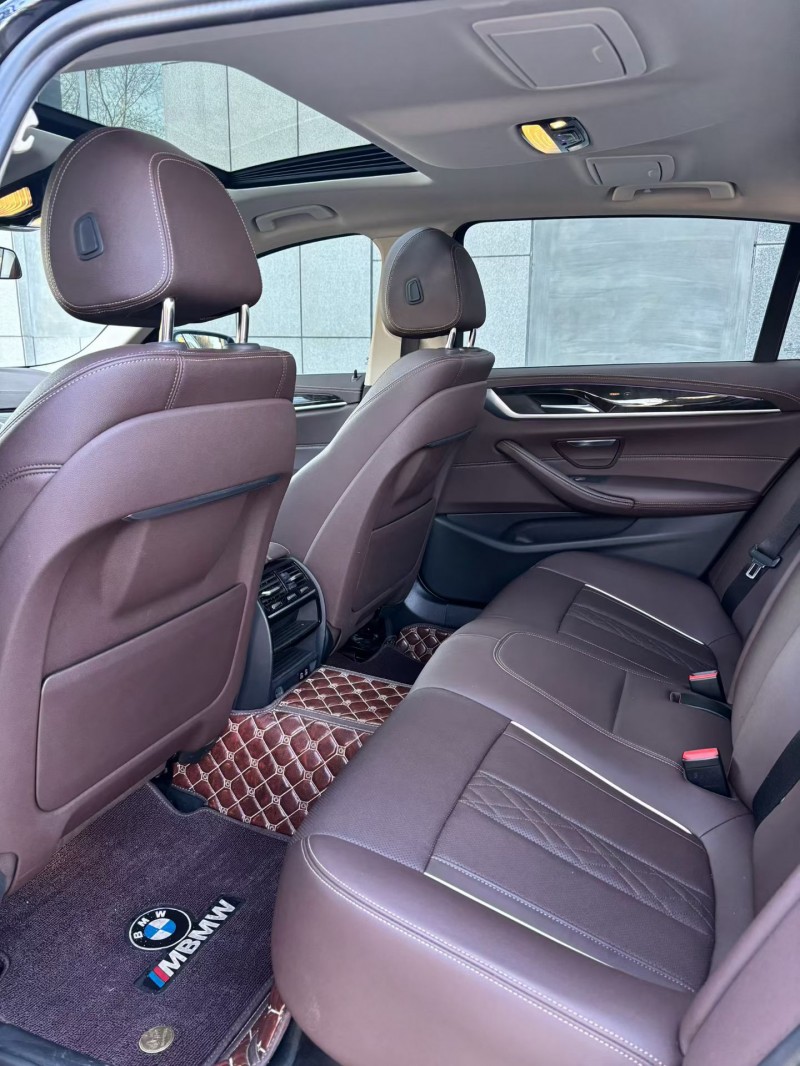 吉林22年宝马5系9