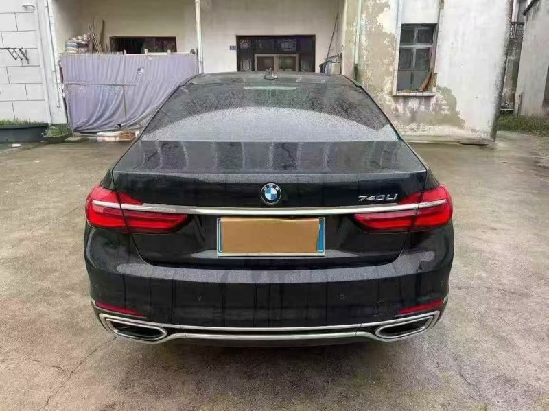 苏州16年宝马7系9