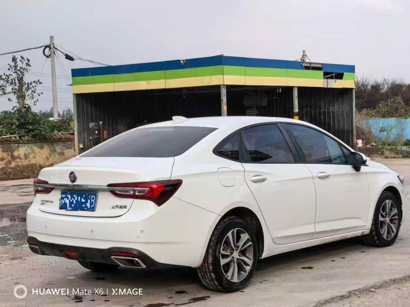 菏泽22年别克威朗7