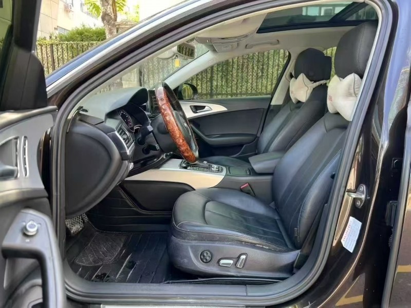 深圳18年奥迪A6L4