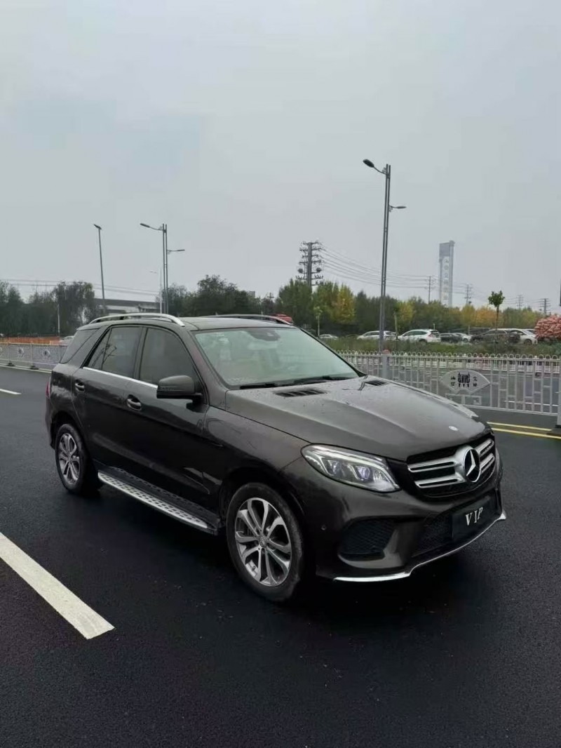 潍坊16年奔驰GLE3
