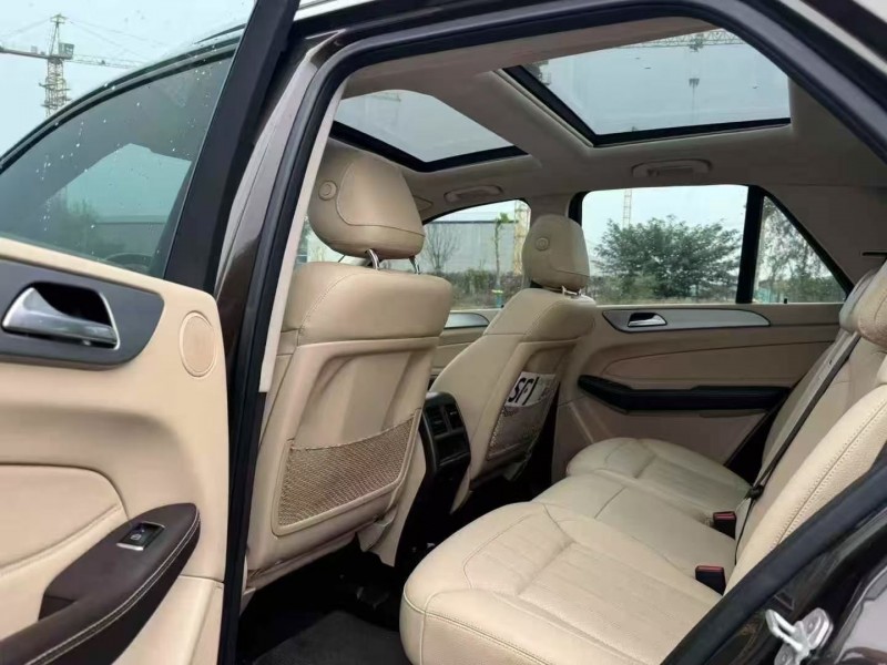 潍坊16年奔驰GLE5