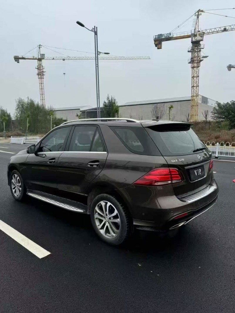 潍坊16年奔驰GLE8