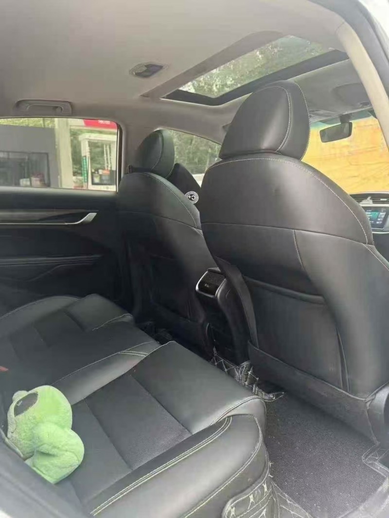 菏泽22年吉利缤瑞3