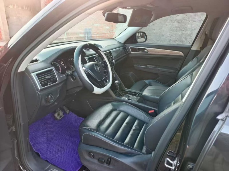 枣庄18年大众途昂4