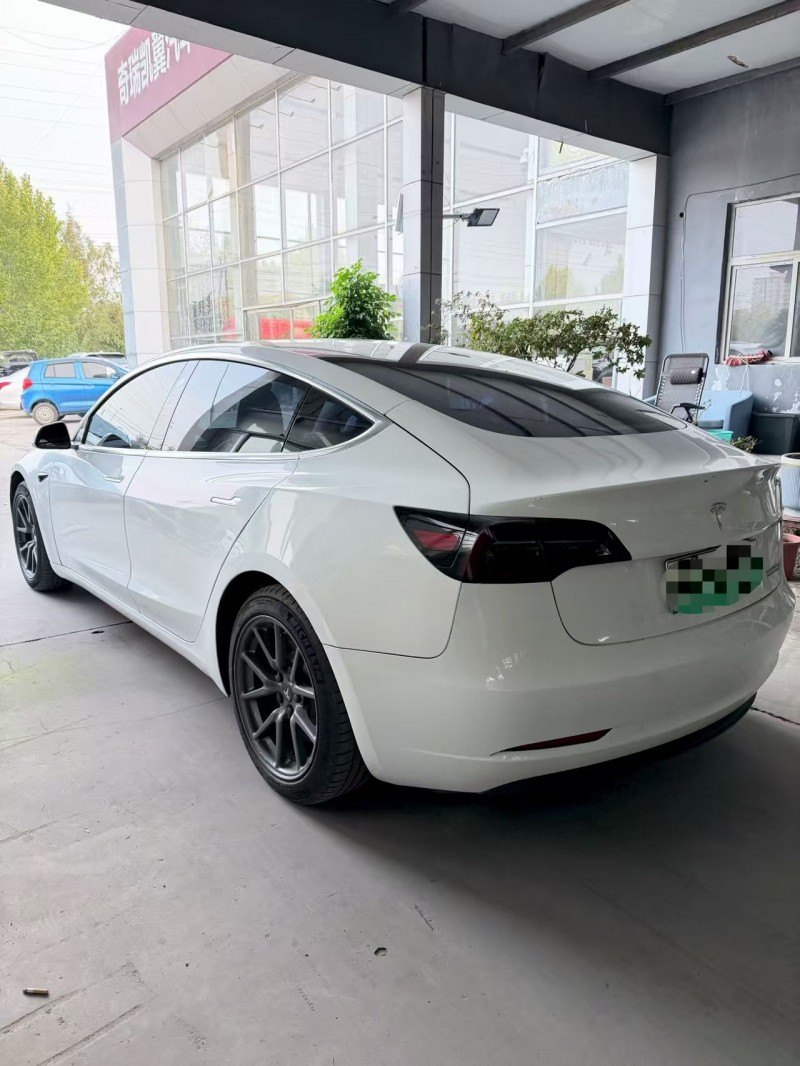 临沂19年特斯拉MODEL 34