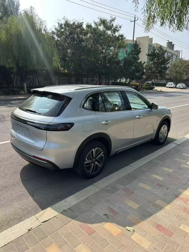 潍坊25年吉利银河7