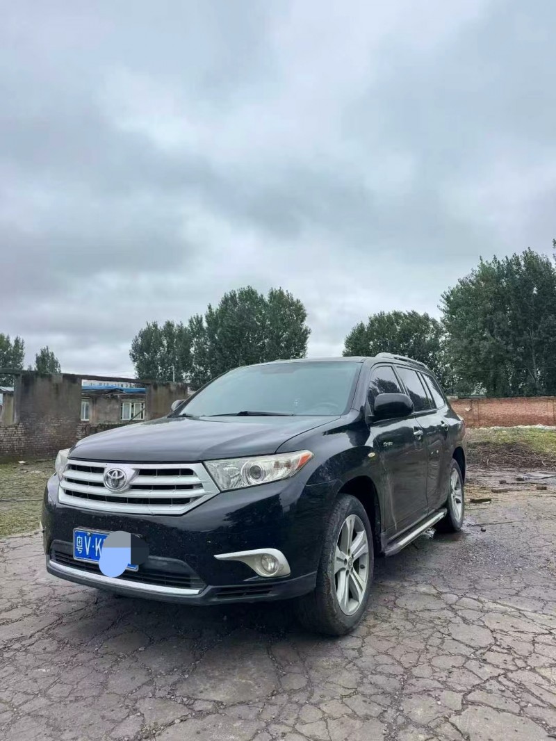 鹤壁14年丰田汉兰达2