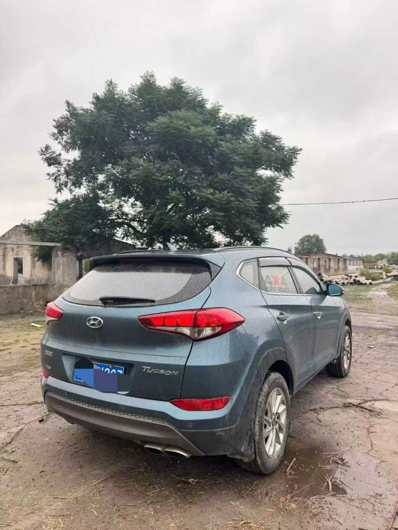 鹤壁16年现代途胜8