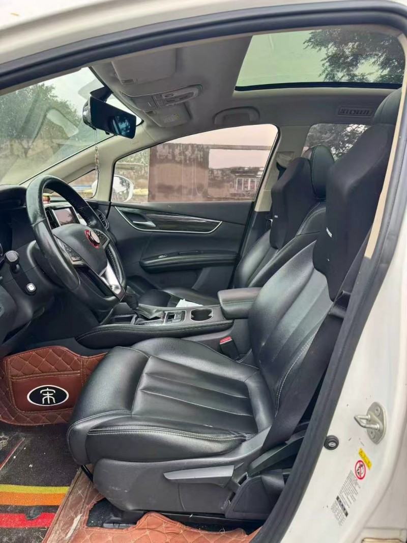 鹤壁17年比亚迪秦6