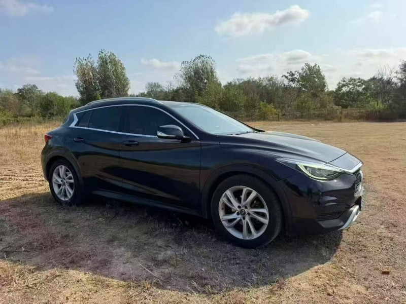 泰安17年英菲尼迪QX302
