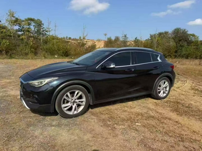 泰安17年英菲尼迪QX303