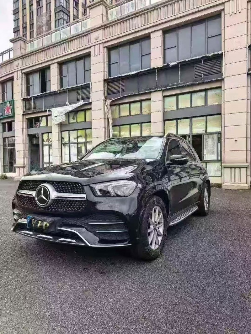 厦门19年奔驰GLE3