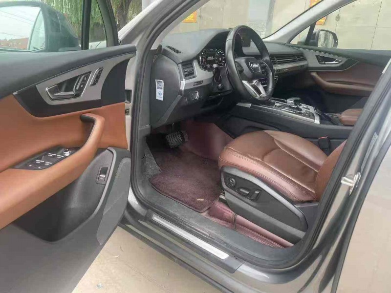 保定16年奥迪Q74