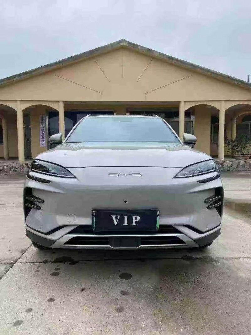 襄阳24年比亚迪宋1