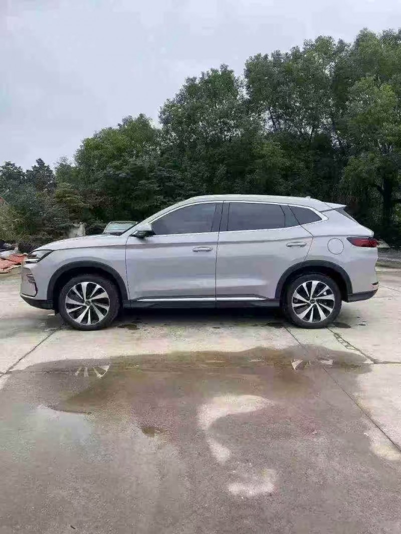 襄阳24年比亚迪宋9