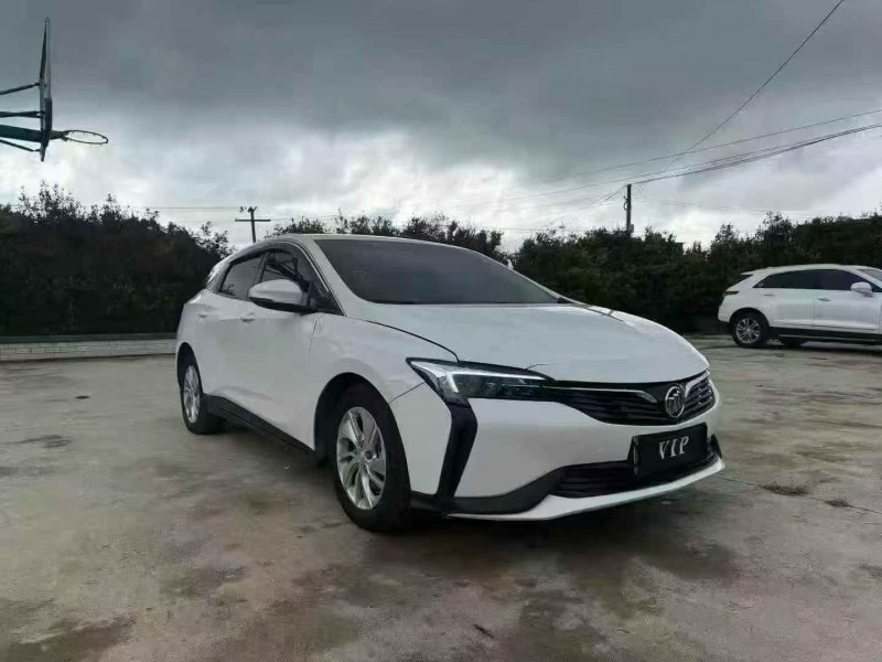 毕节21年别克微蓝2