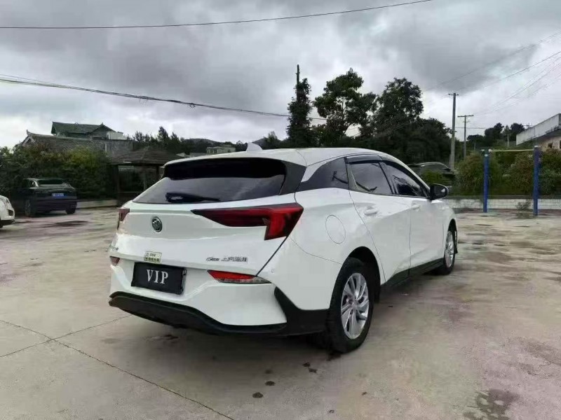 毕节21年别克微蓝8