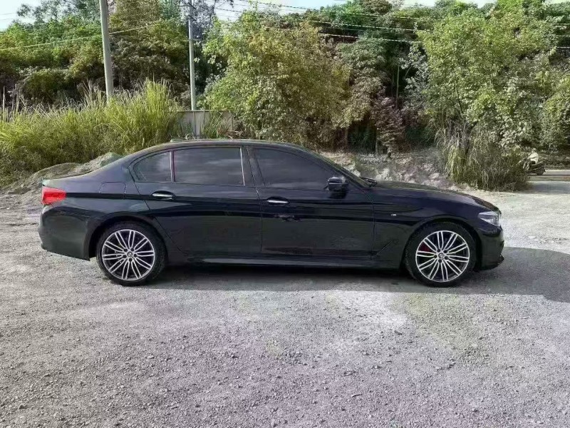 桂林18年宝马5系2