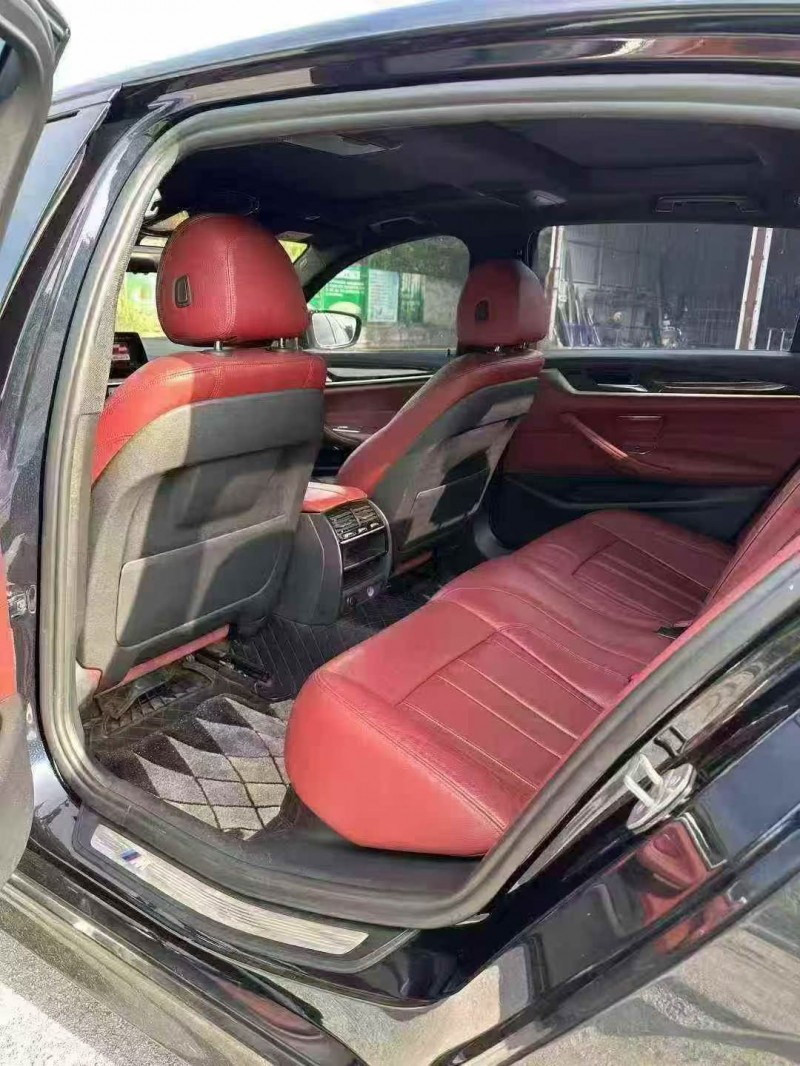 桂林18年宝马5系7