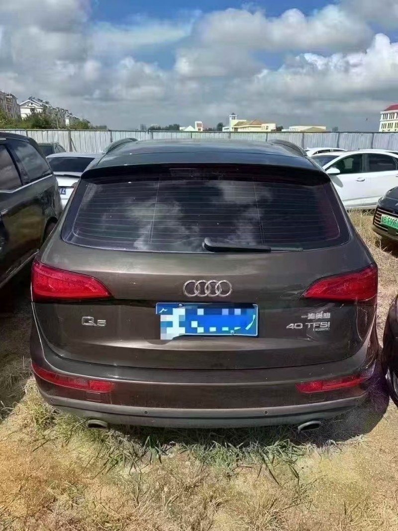 青岛14年奥迪Q52