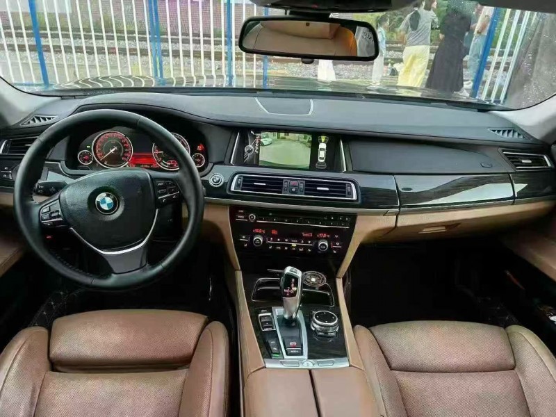 衡阳13年宝马7系5