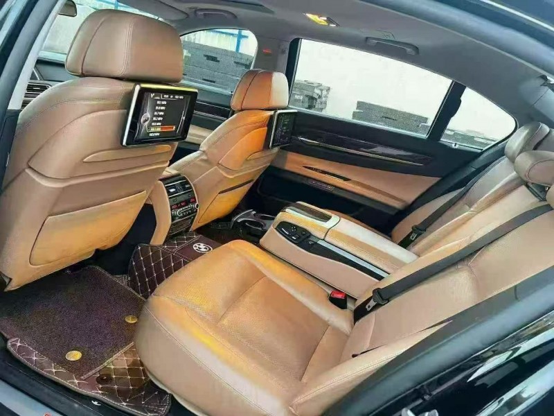 衡阳13年宝马7系6