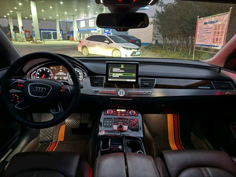 东营15年奥迪A8L5