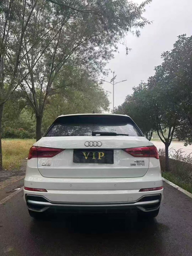 济宁21年奥迪Q39