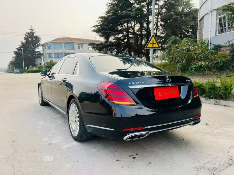 青岛19年奔驰迈巴赫S级6
