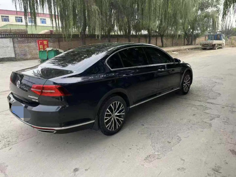 保定18年大众迈腾8