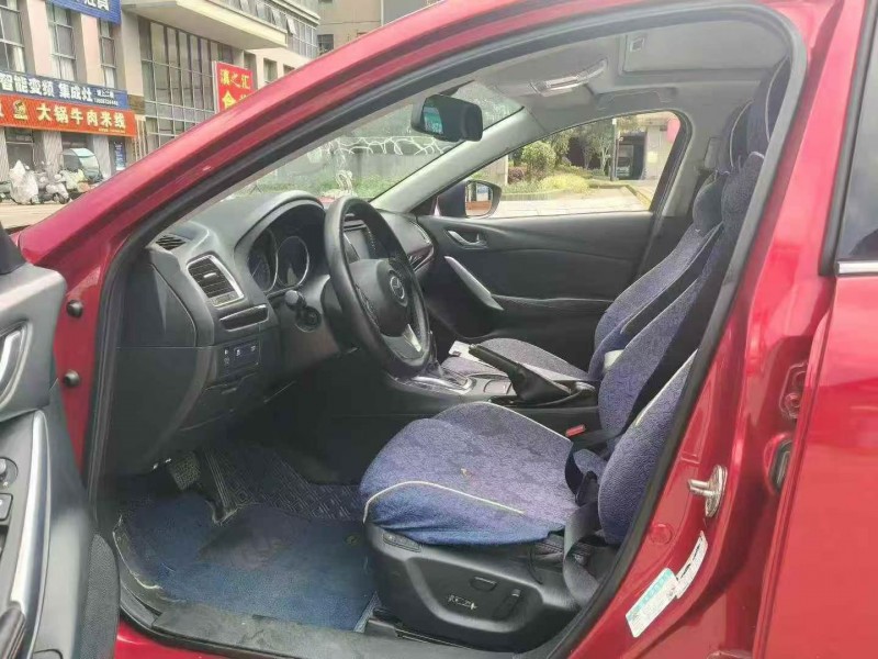 丽江15年马自达阿特兹4