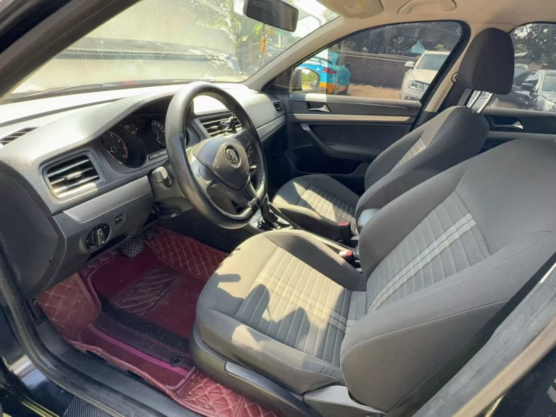 广州21年大众朗逸6