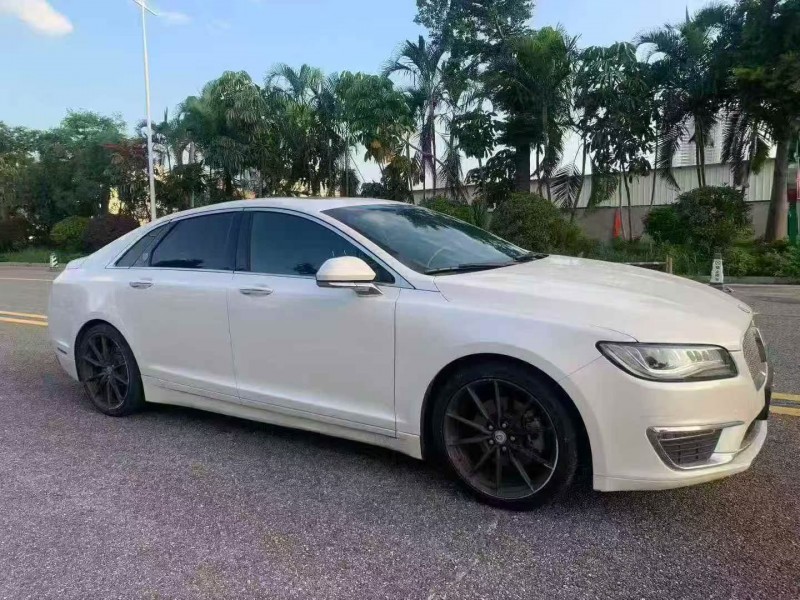 珠海20年林肯MKZ3