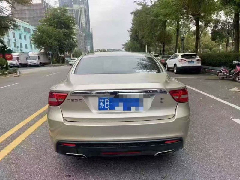汕头17年吉利博瑞9