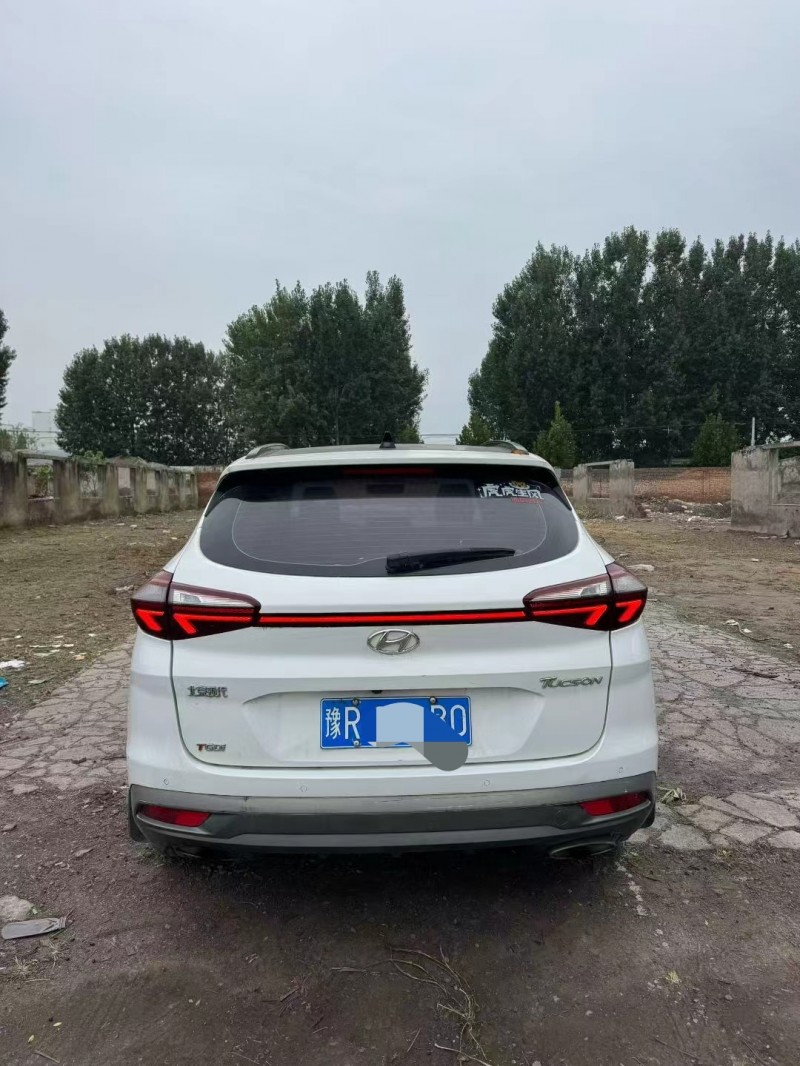 鹤壁19年现代途胜8