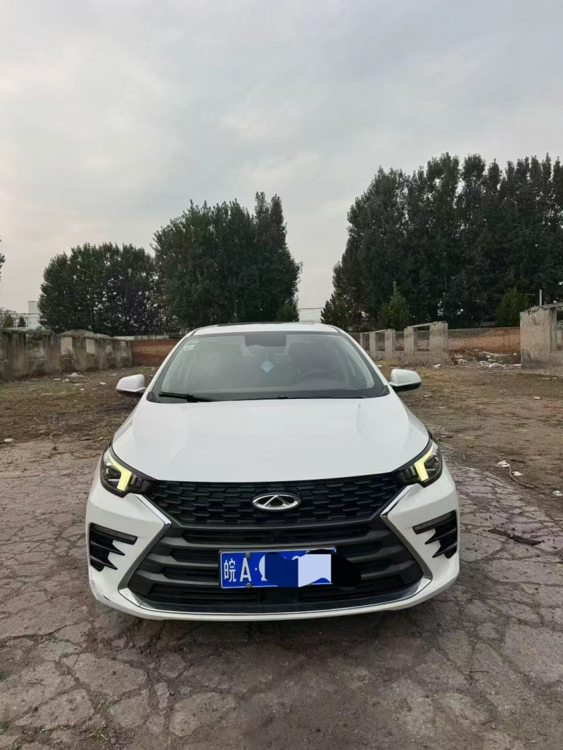 鹤壁21年奇瑞艾瑞泽1