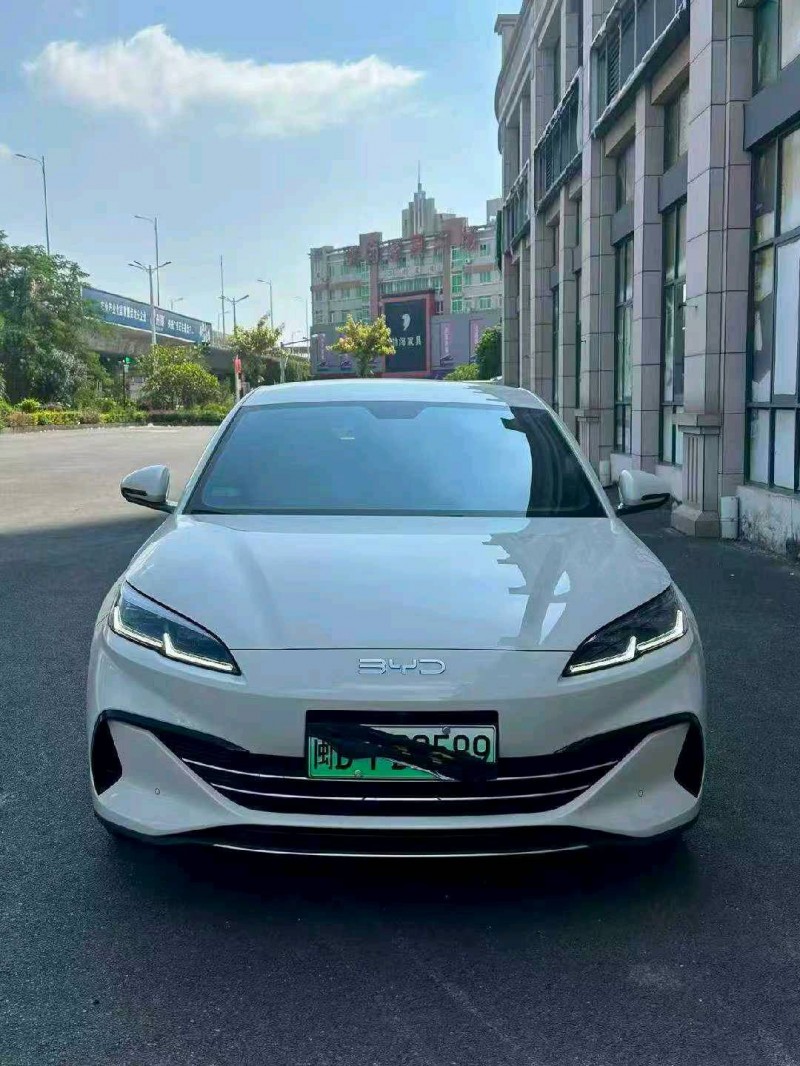 漳州24年比亚迪海豹1