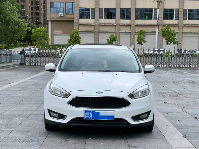 漳州16年福特福克斯1