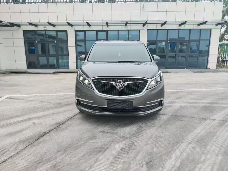 苏州18年别克GL81