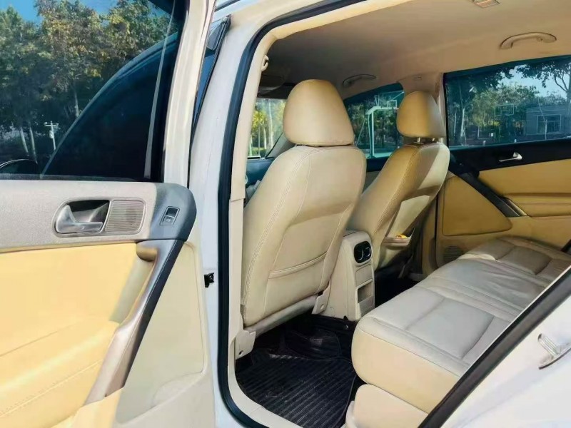 淄博13年大众途观4