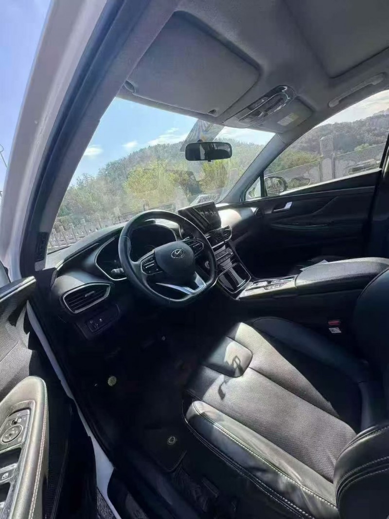 枣庄19年现代新胜达6