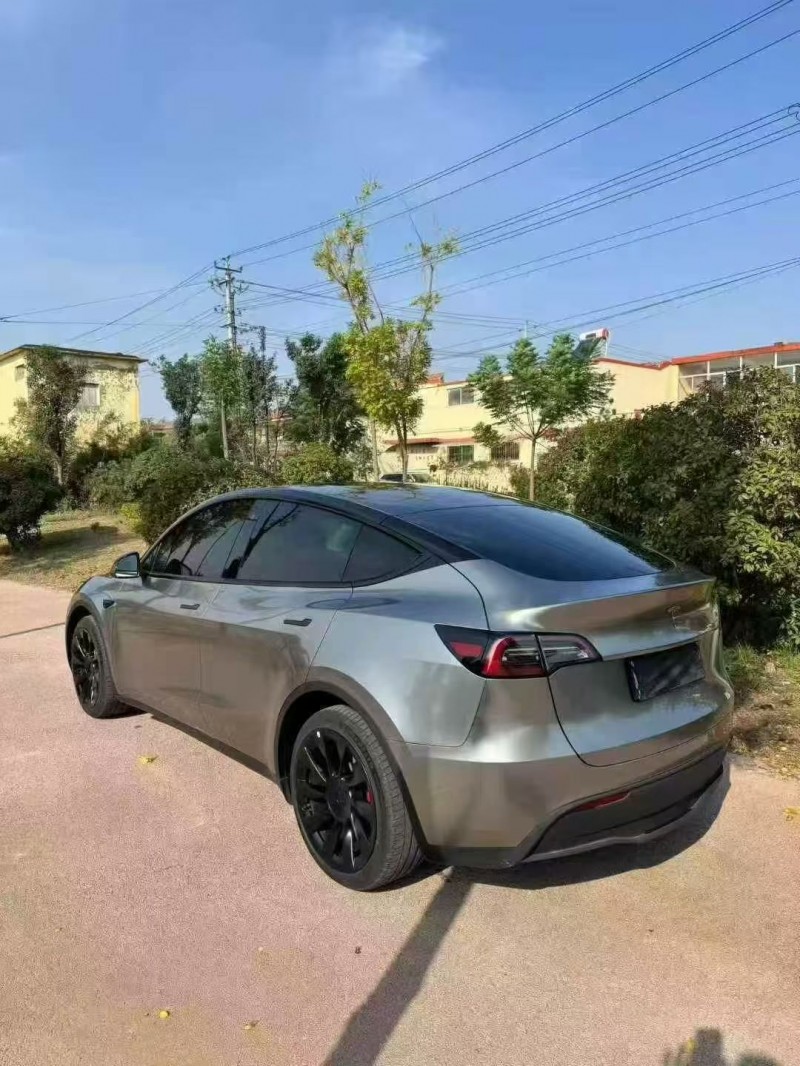 青岛23年特斯拉MODEL Y7