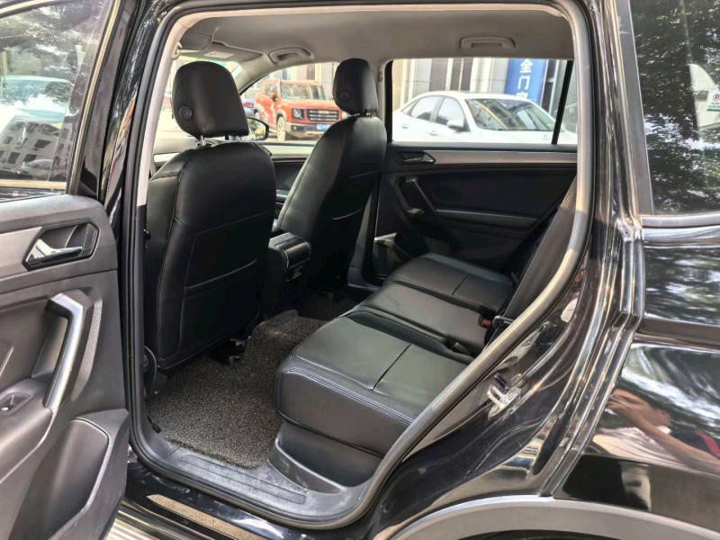 漳州17年大众途观4