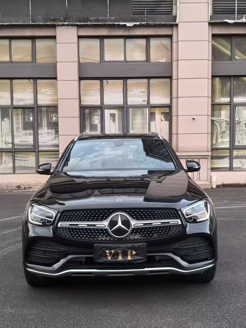 漳州23年奔驰GLC1