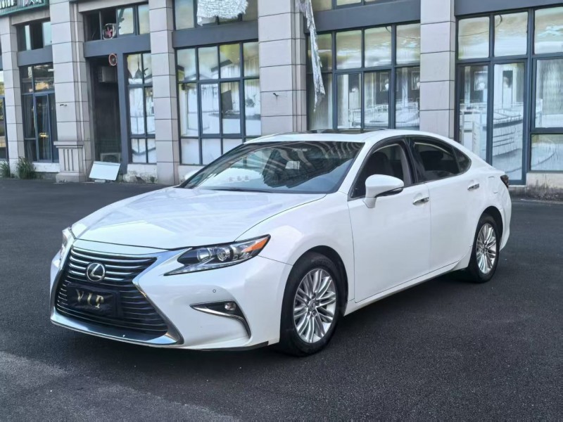 漳州18年雷克萨斯ES3