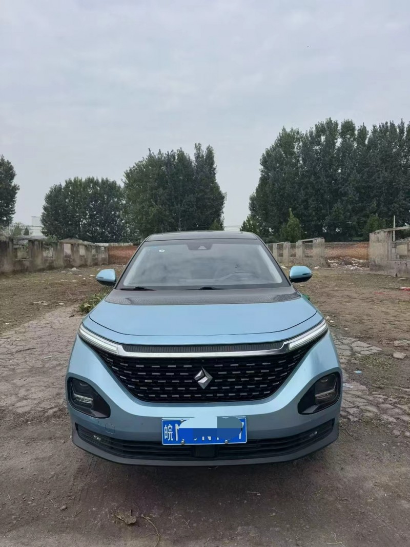 鹤壁19年宝骏rm51