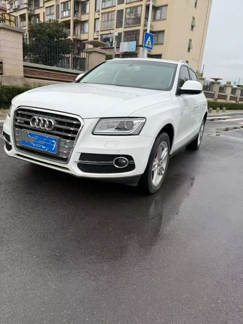 青岛17年奥迪Q55