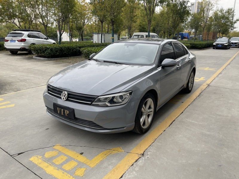 济宁17年大众凌渡2